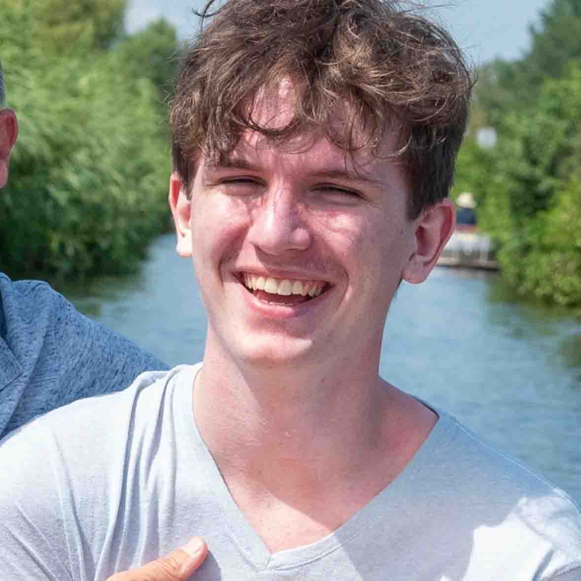 profile picture friend